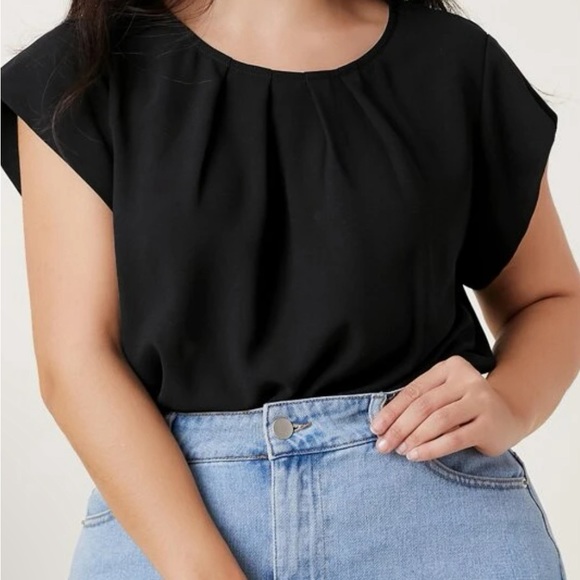 NWOT SHEIN Black Scoop Neck Office Work Shirt 1X - Picture 1 of 4